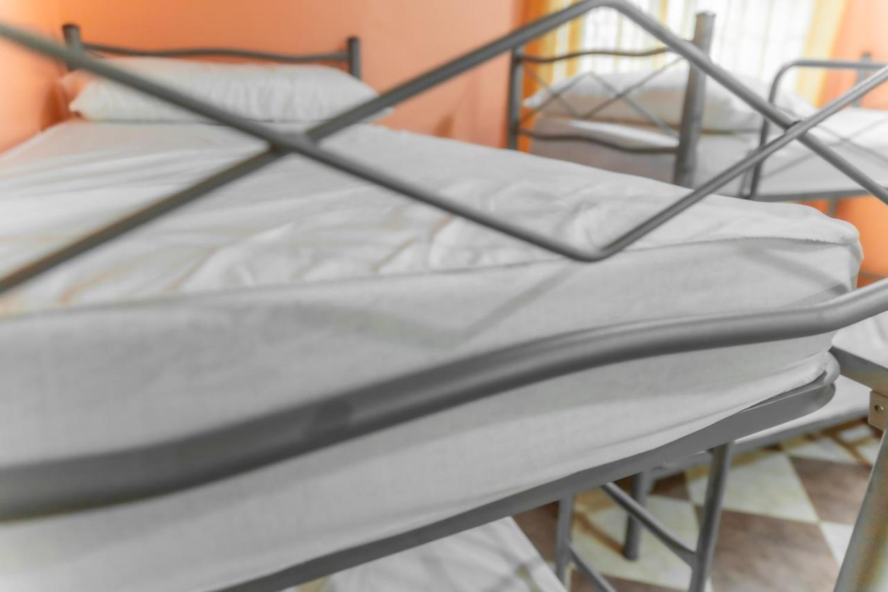 Albergue Rojo Plata Torremegía 外观 照片