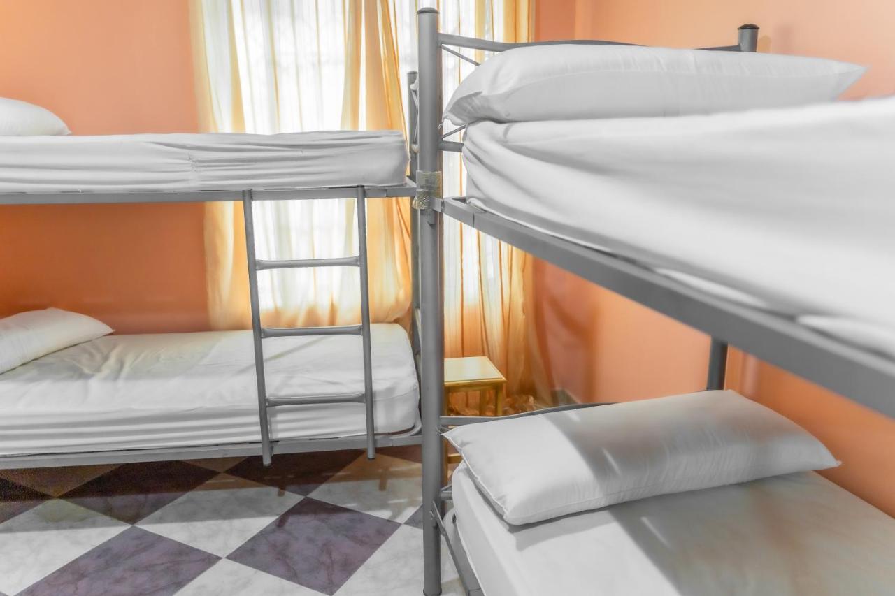 Albergue Rojo Plata Torremegía 外观 照片