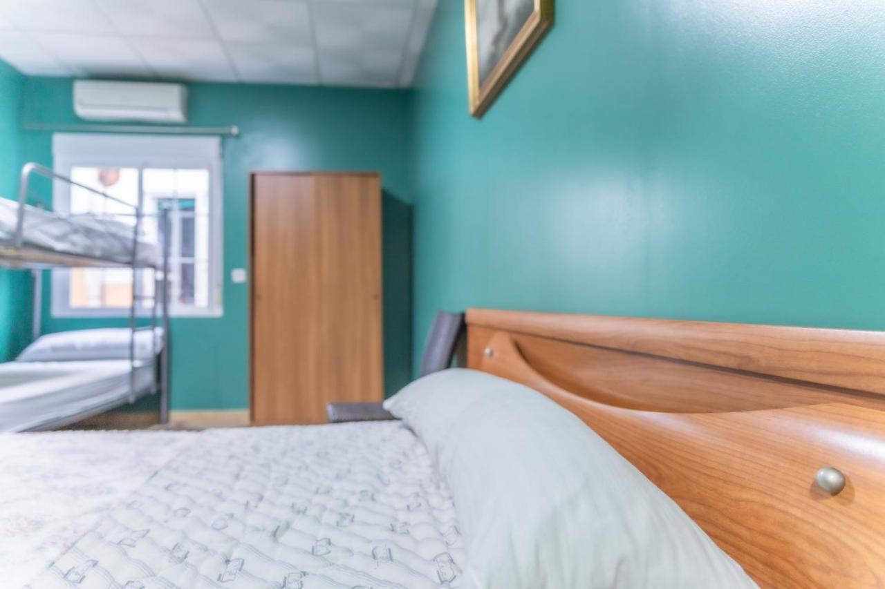 Albergue Rojo Plata Torremegía 外观 照片